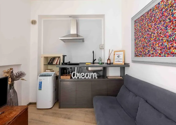 Maison Leonardo Pantheon Apartment Rome